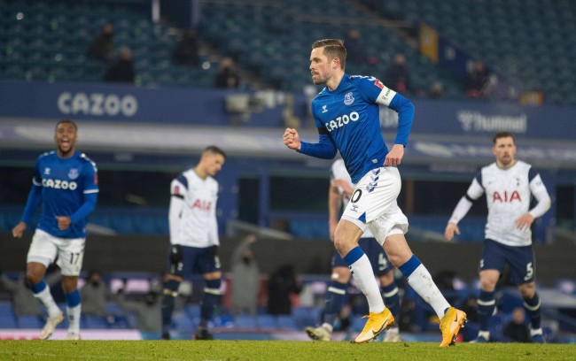 斯凯利获得 斯凯利获得