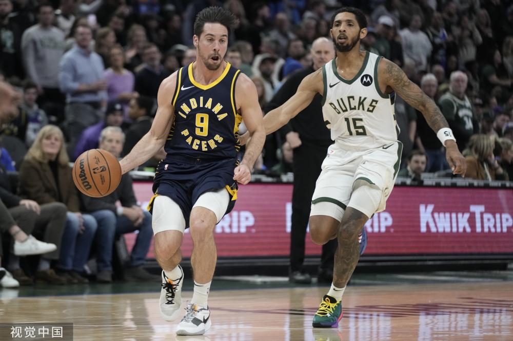 了巨大的潜 了巨大的潜