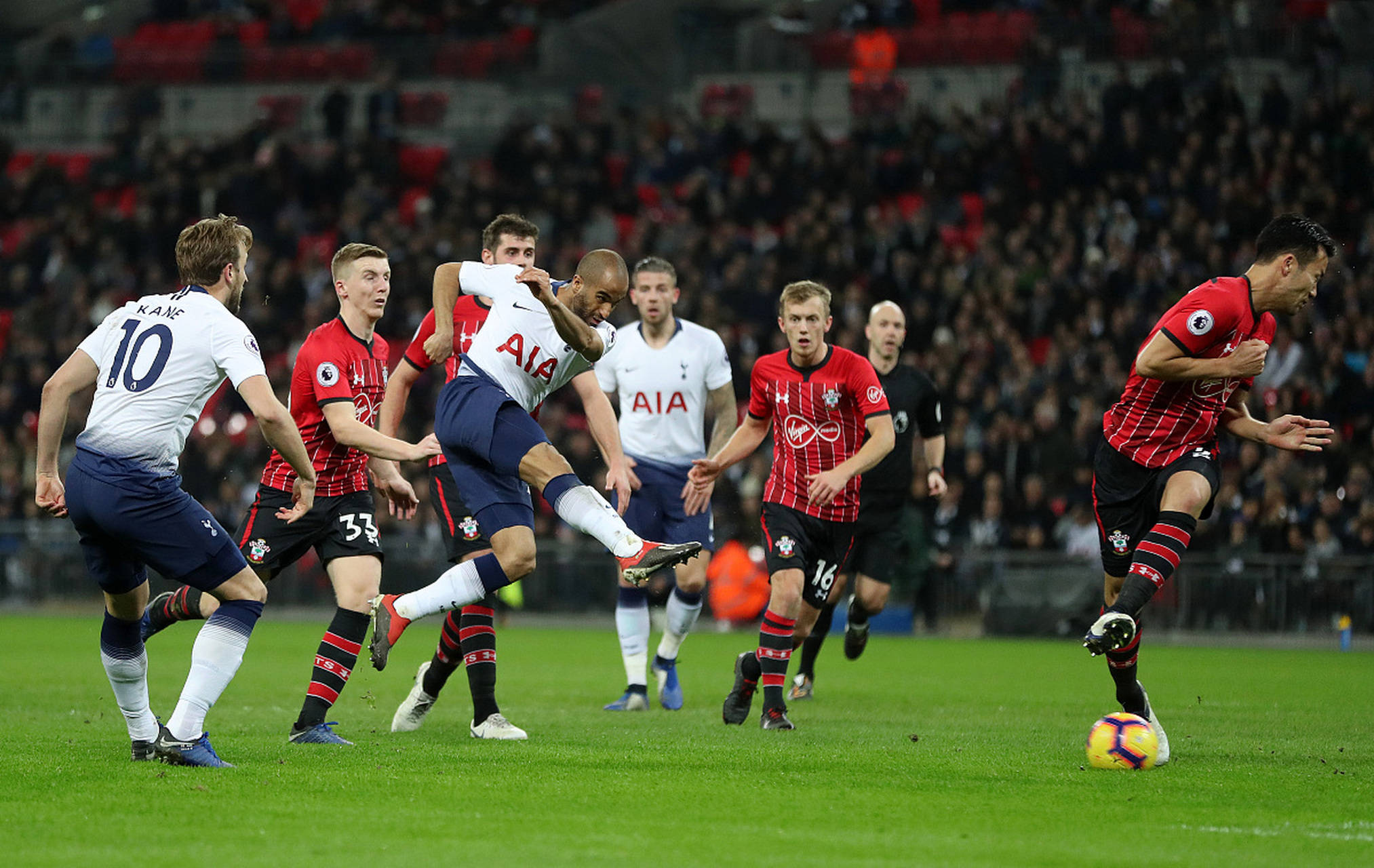 台上崭露头 台上崭露头